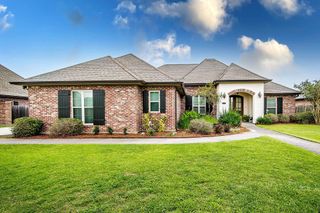 172 Union Dr, Thibodaux, LA 70301