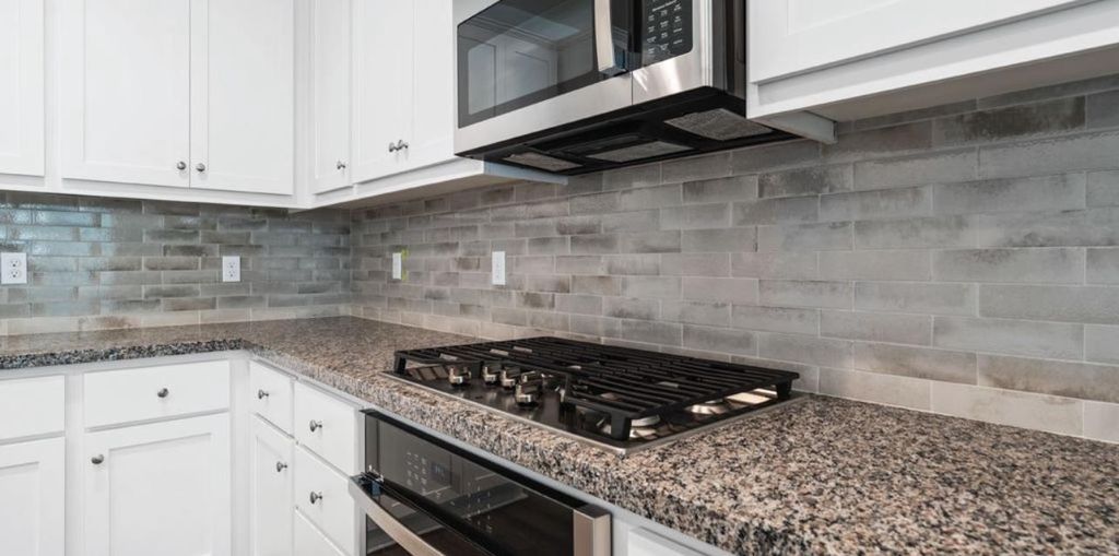 Image 2 of property listing at 2231 N Bliss Avenue, Fresno, CA 93727