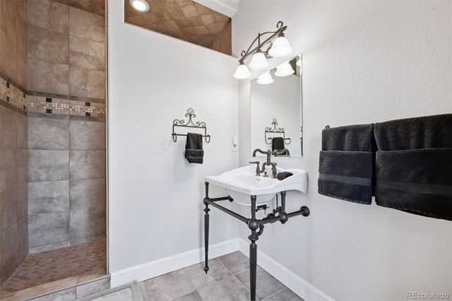 5039 Stonehill Road, Colorado Springs, CO 80918