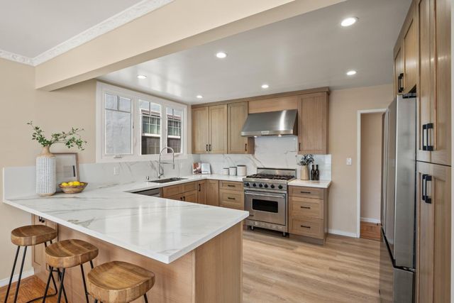 298 Belmar Avenue, Daly City, CA 94015