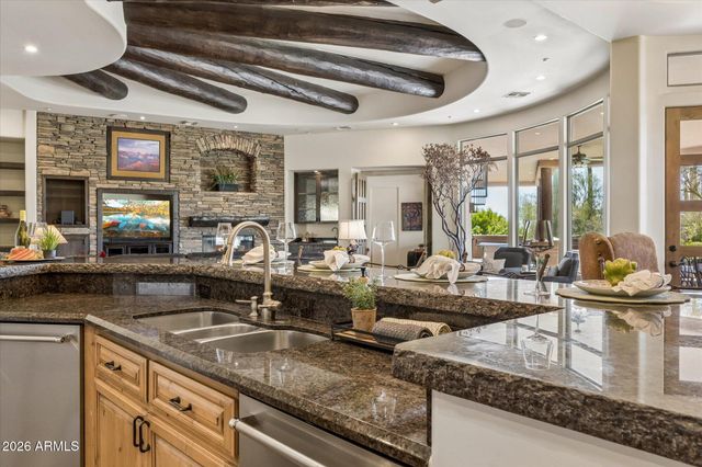 8646 E Bronco Trail, Scottsdale, AZ 85255