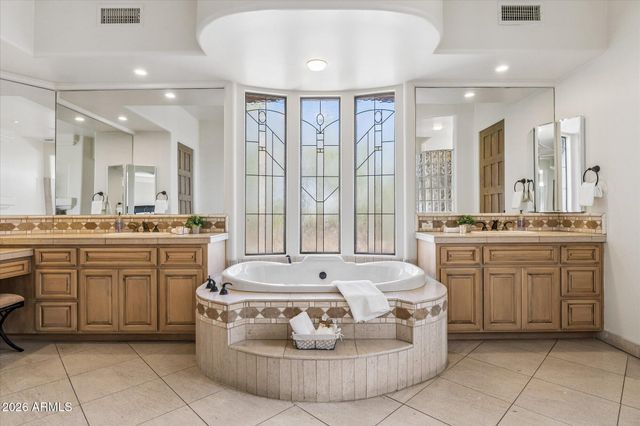 8646 E Bronco Trail, Scottsdale, AZ 85255