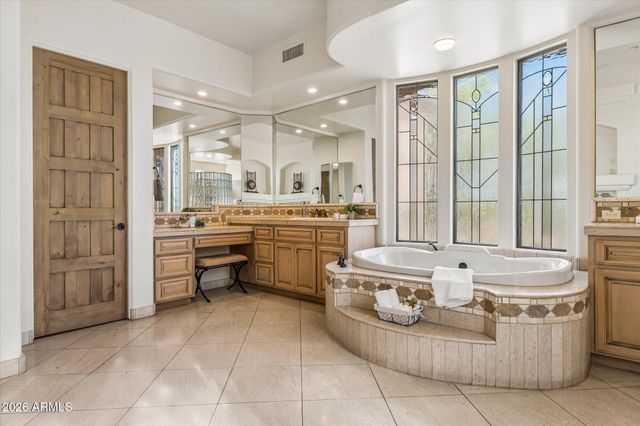 8646 E Bronco Trail, Scottsdale, AZ 85255