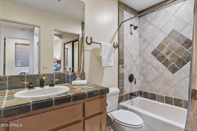 8646 E Bronco Trail, Scottsdale, AZ 85255
