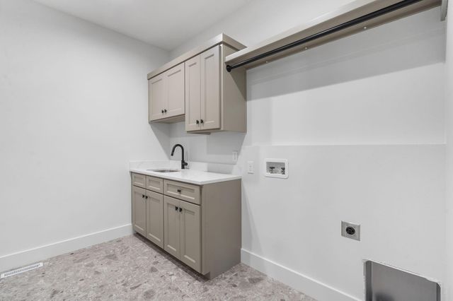 1999 N Alysheba Court, Springfield, MO 65802