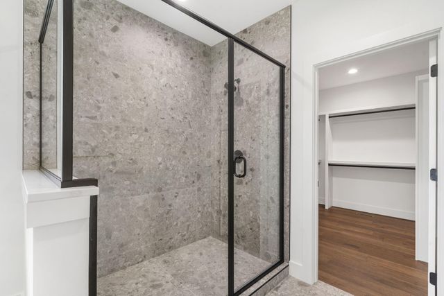 1999 N Alysheba Court, Springfield, MO 65802