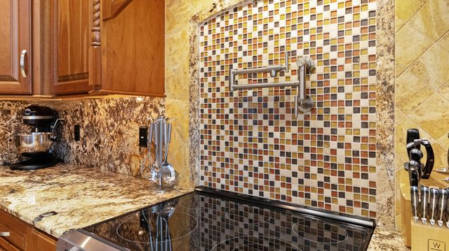 371 SE 15 Avenue, Pompano Beach, FL 33060