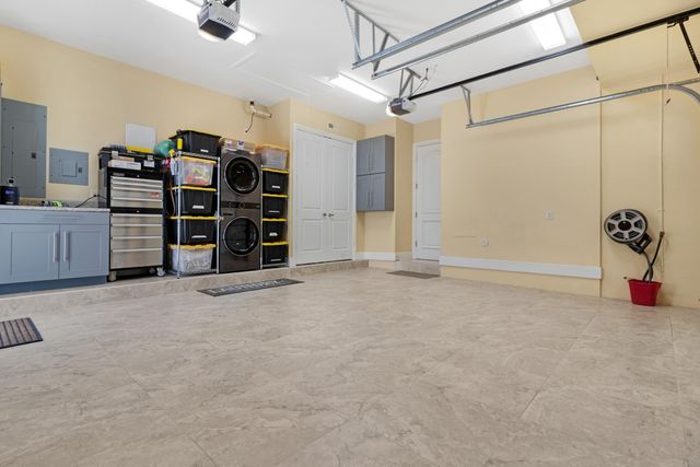 371 SE 15 Avenue, Pompano Beach, FL 33060