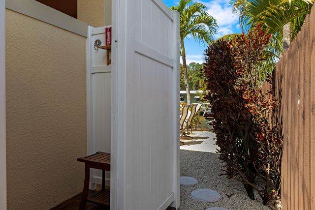 371 SE 15 Avenue, Pompano Beach, FL 33060