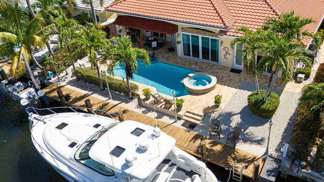 371 SE 15 Avenue, Pompano Beach, FL 33060