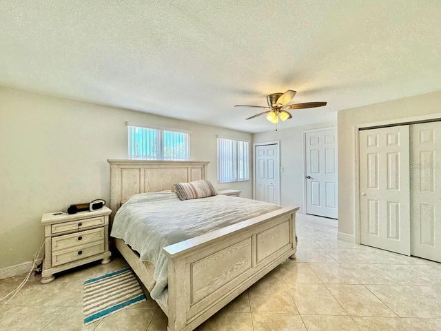 5017 ANCHOR WAY, New Port Richey, FL 34652