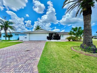 5017 ANCHOR WAY, New Port Richey, FL 34652