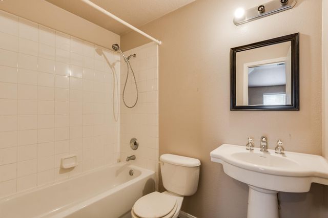 17006 Marlin Spike Way, Crosby, TX 77532