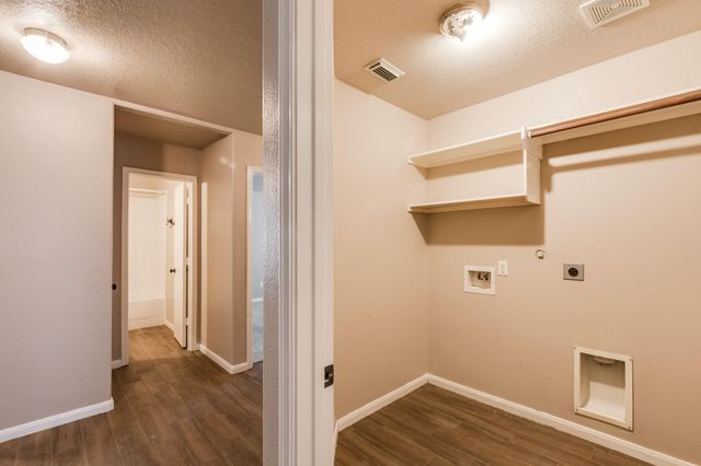 17006 Marlin Spike Way, Crosby, TX 77532