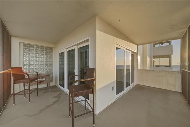 633 ALHAMBRA ROAD 301, Venice, FL 34285