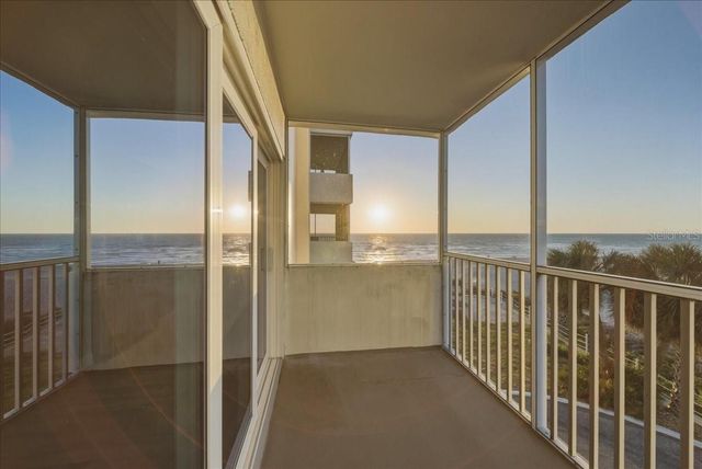 633 ALHAMBRA ROAD 301, Venice, FL 34285