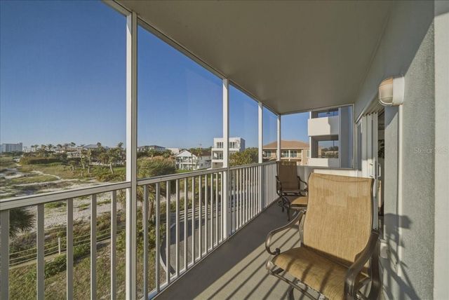 633 ALHAMBRA ROAD 301, Venice, FL 34285