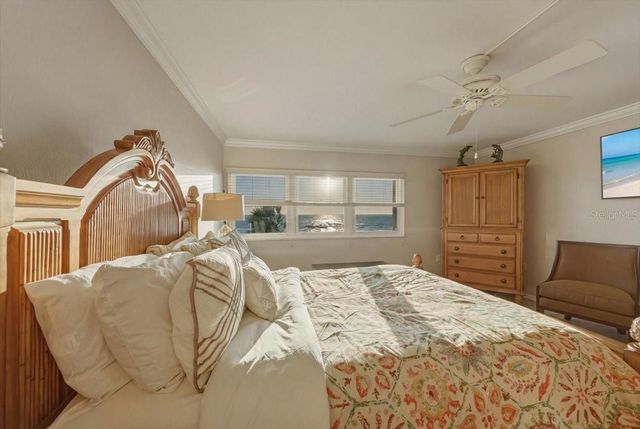 633 ALHAMBRA ROAD 301, Venice, FL 34285