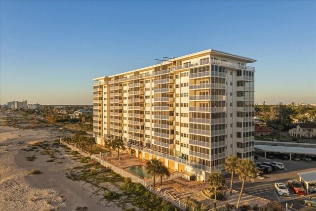 633 ALHAMBRA ROAD 301, Venice, FL 34285