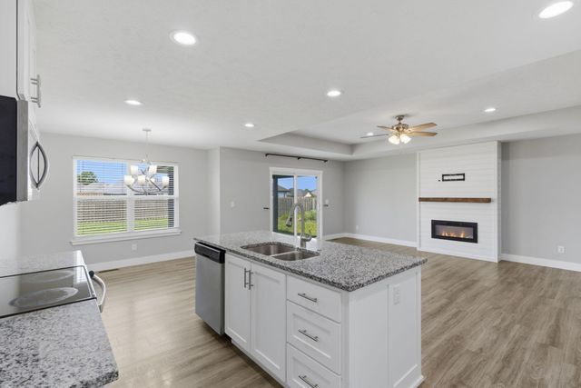 1233 S Antietam Road, Republic, MO 65738