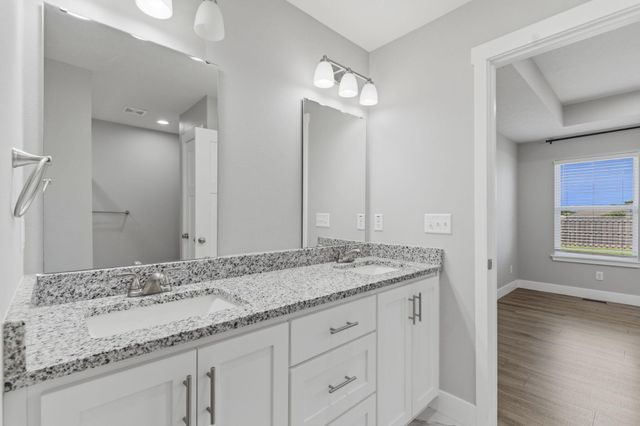 1233 S Antietam Road, Republic, MO 65738