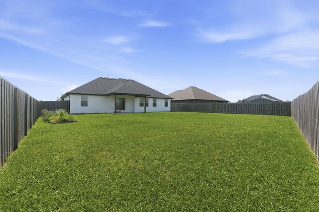 1233 S Antietam Road, Republic, MO 65738
