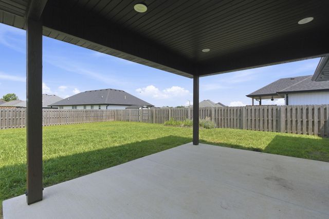 1233 S Antietam Road, Republic, MO 65738