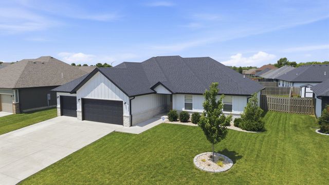 1233 S Antietam Road, Republic, MO 65738