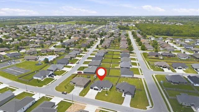1233 S Antietam Road, Republic, MO 65738