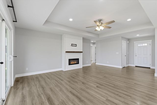 1233 S Antietam Road, Republic, MO 65738