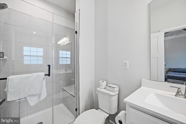 42532 TIBER FALLS SQ, Sterling, VA 20166