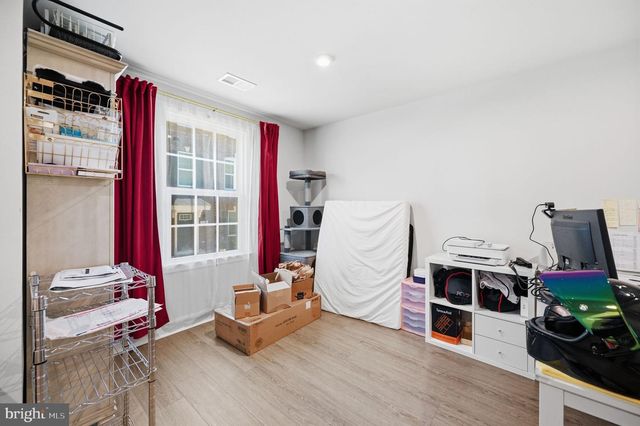 42532 TIBER FALLS SQ, Sterling, VA 20166