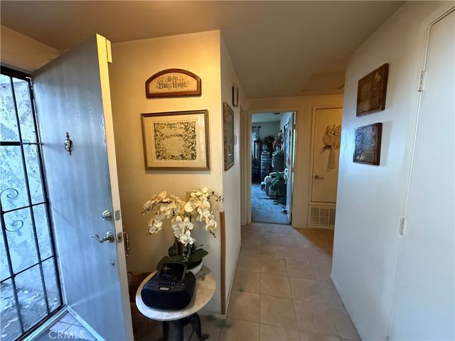 2061 W Redlands 21E, Redlands, CA 92373