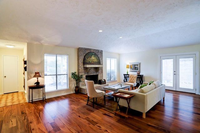 14223 Woodnook Drive, Houston, TX 77077