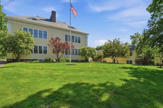 48 Phillips Road 17, Holden, MA 01520