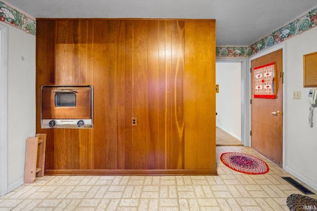 928 Garden Street, West Lafayette, IN 47906