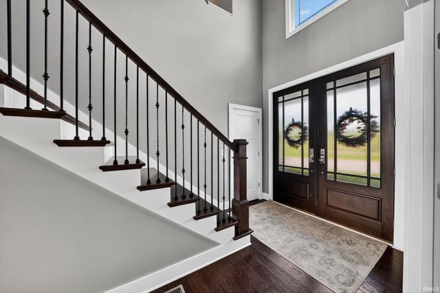 51181 Kerry Glen Drive, South Bend, IN 46637
