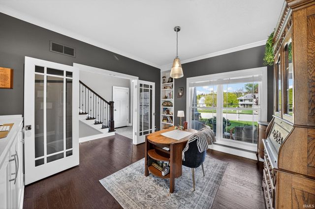 51181 Kerry Glen Drive, South Bend, IN 46637