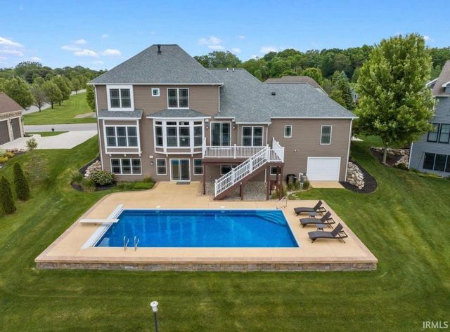 51181 Kerry Glen Drive, South Bend, IN 46637