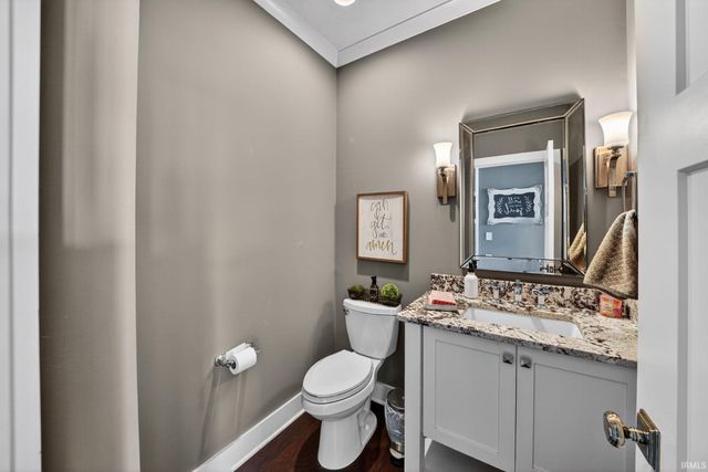 51181 Kerry Glen Drive, South Bend, IN 46637