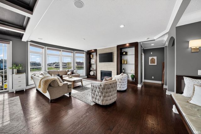51181 Kerry Glen Drive, South Bend, IN 46637
