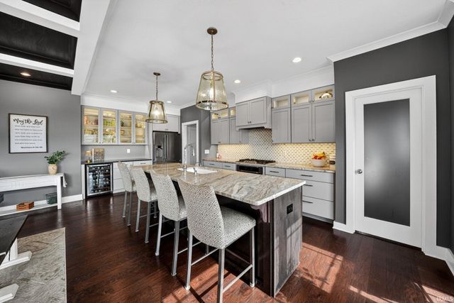 51181 Kerry Glen Drive, South Bend, IN 46637