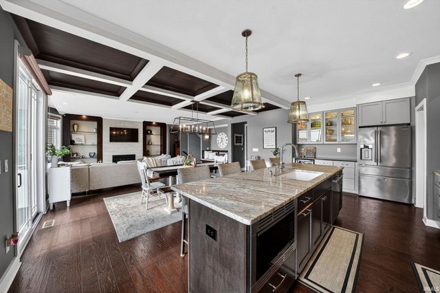 51181 Kerry Glen Drive, South Bend, IN 46637