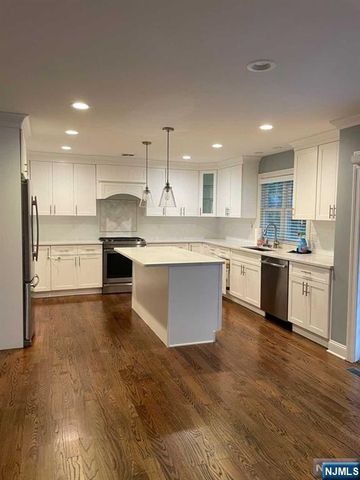 617 Robert Street, Ridgewood, NJ 07450