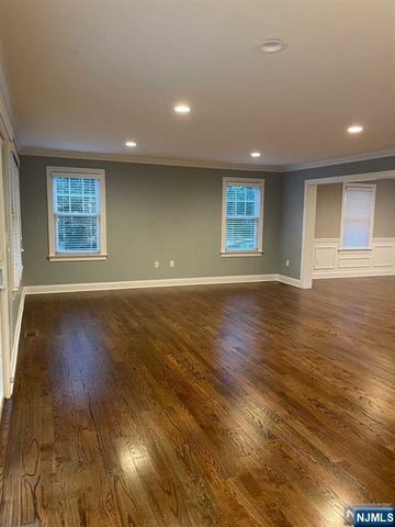 617 Robert Street, Ridgewood, NJ 07450