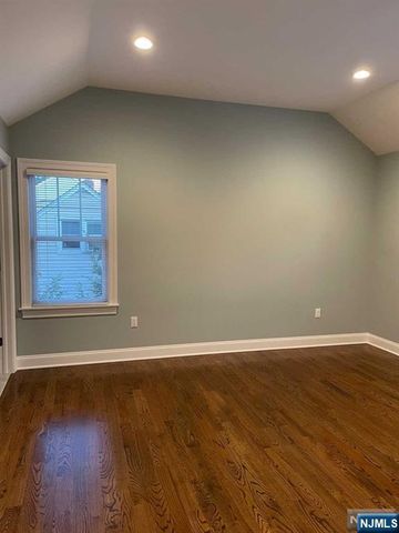 617 Robert Street, Ridgewood, NJ 07450