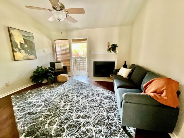 3611 W Northgate Drive 220, Irving, TX 75062