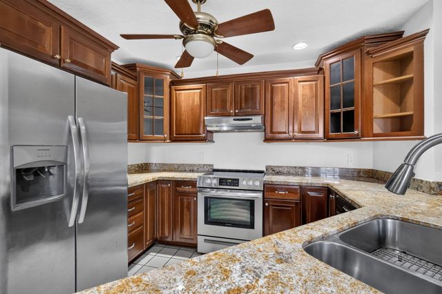 10940 Stafford Circle S, Boynton Beach, FL 33436