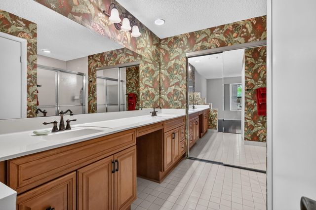 10940 Stafford Circle S, Boynton Beach, FL 33436