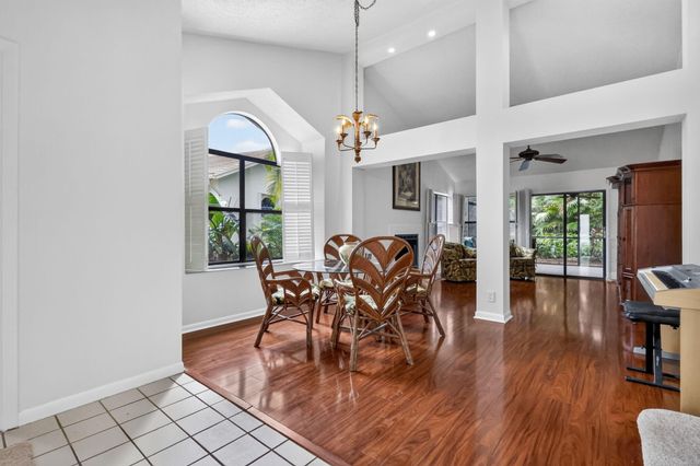 10940 Stafford Circle S, Boynton Beach, FL 33436